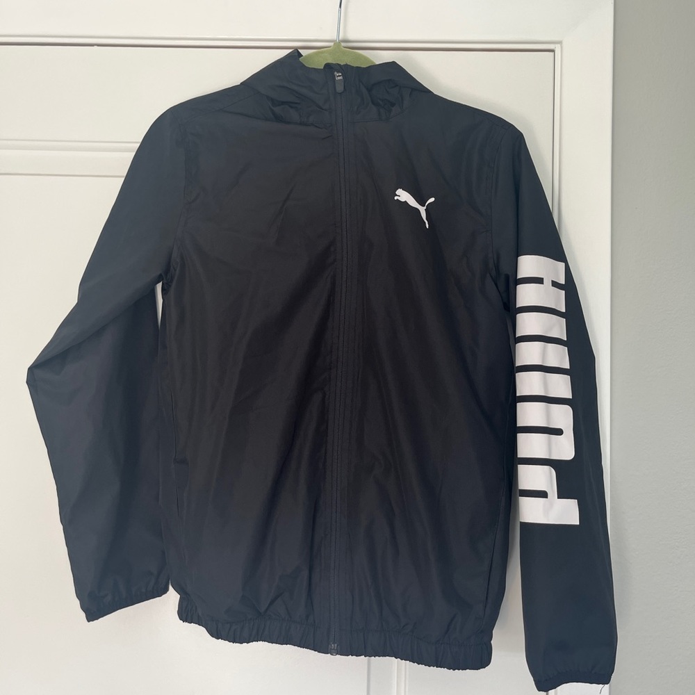 Puma boys windbreaker/lightweight jacket